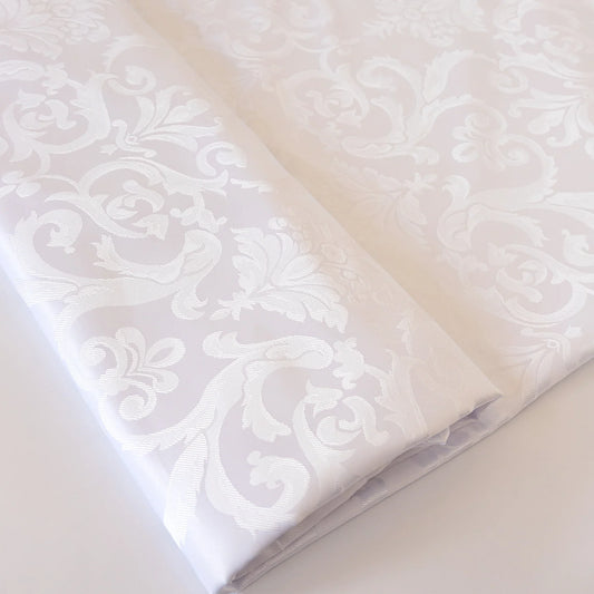 Brocard pentrufata de masa Alb 2