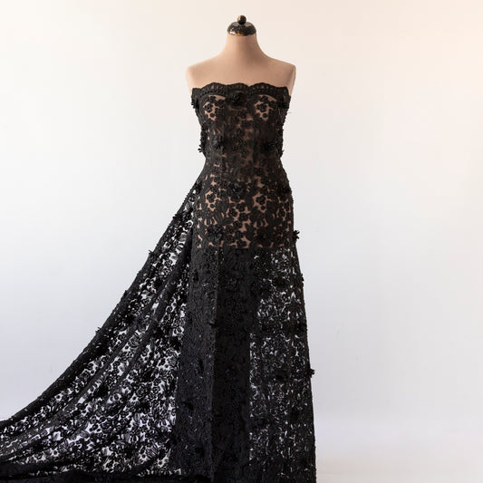 Dantela Neagra cu broderie 3d, macrame si margelute