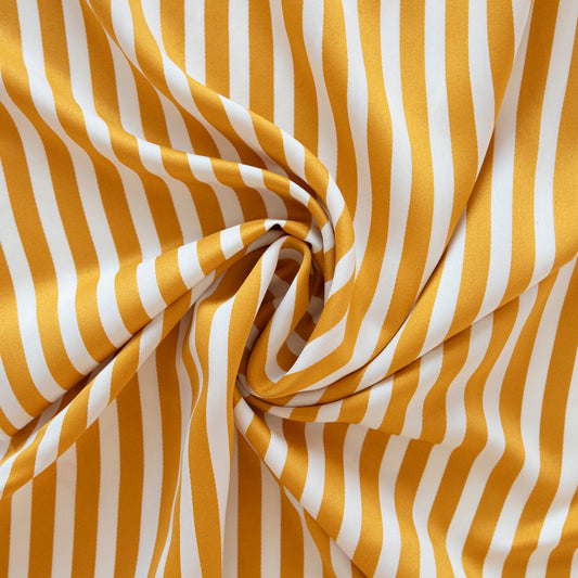 Matase cu dungi aurii