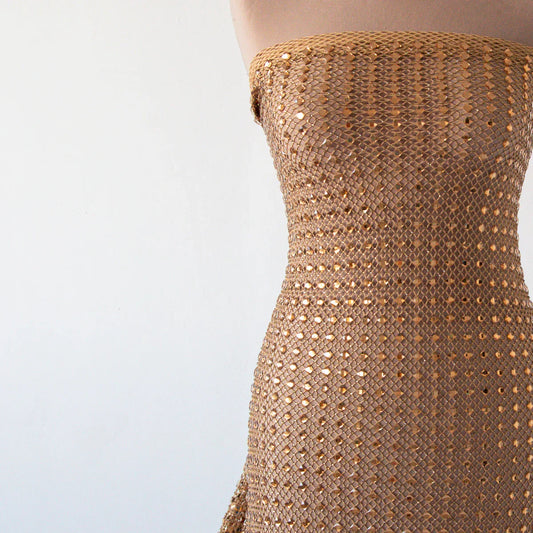 Plasă Aurie cu Cristale Mici și Mari