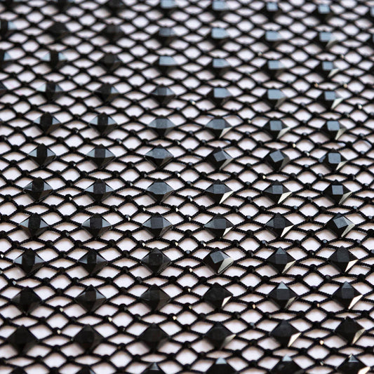 Plasă Neagra cu Cristale Mici si Mari