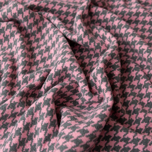 Stofa model clasic picior de cocos roz