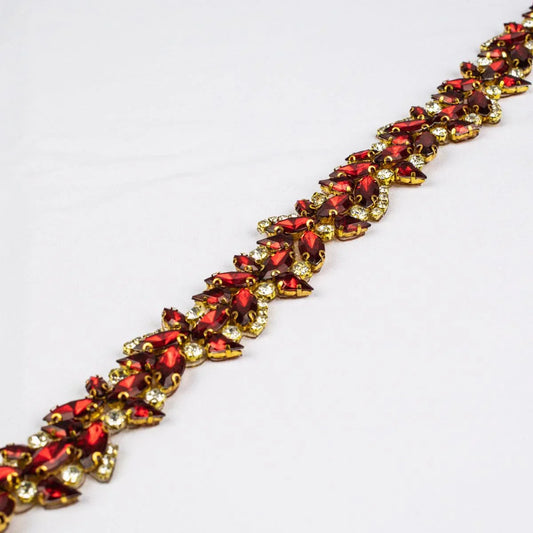 Banda termoadeziva cu strasuri rosii