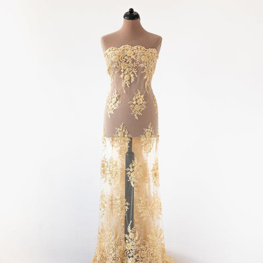 Dantela aurie cu flori