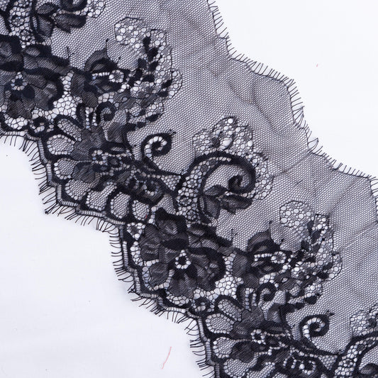 Dantela Chantilly Negru ,,S,, - Cupon 3 M