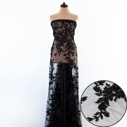 Dantela Neagru cu Flori