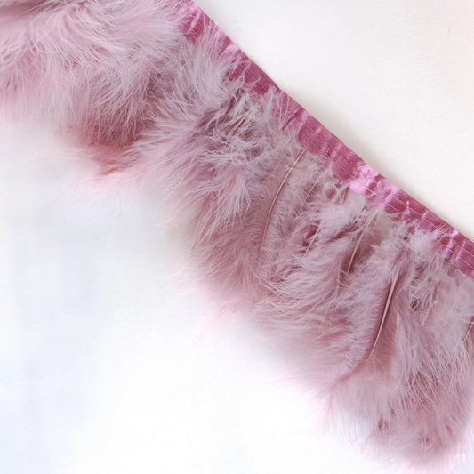 Pene lebada roz prafuit