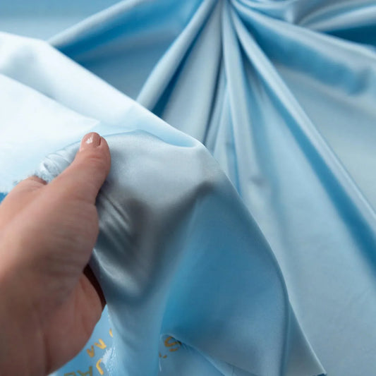 Saten elastic bleu ciel