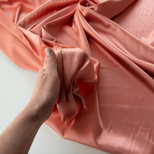 Saten elastic roz somon