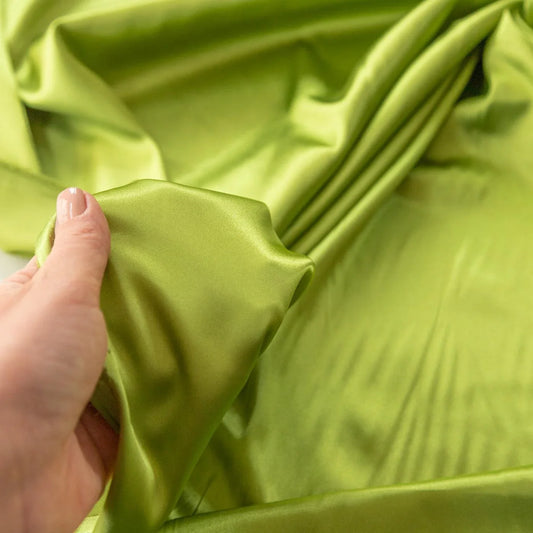 Saten elastic verde 3