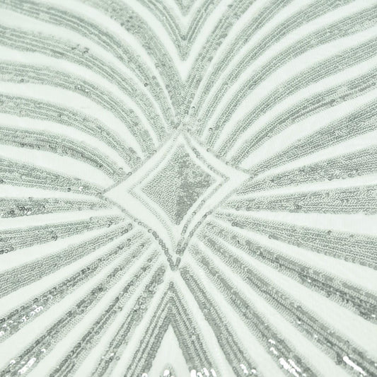 Dantela cu paiete - Alb cu argintiu