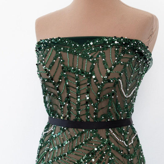 Dantela neagra cu flori 3d