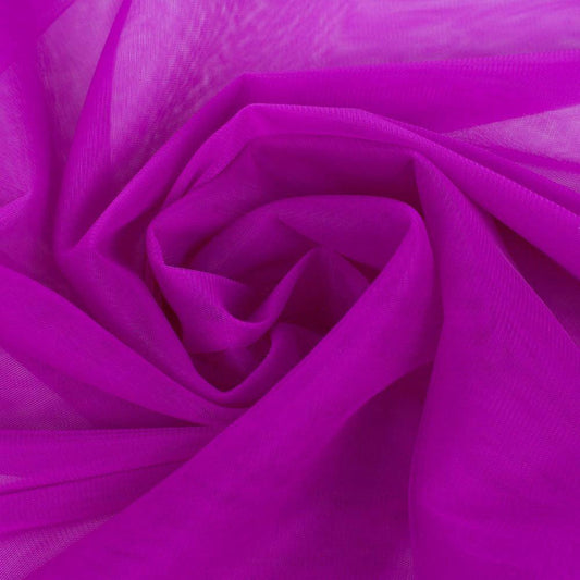 Tulle - Violet folosit la fabricarea rochiilor