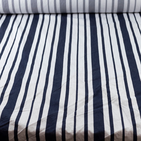 Bumbac alb cu dungi bleumarin - camasi, rochii, bluze