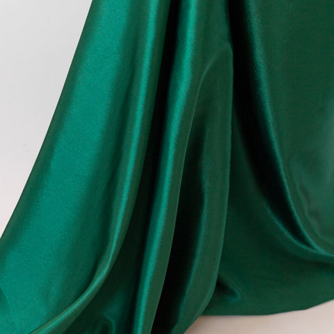 Crep Saten Verde