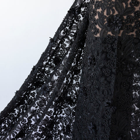 Dantela Neagra cu broderie 3d, macrame si margelute