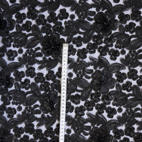 Dantela Neagra cu broderie 3d, macrame si margelute