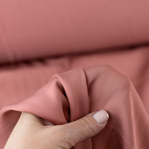 Matase elastica pentru rochii, fuste, bluze