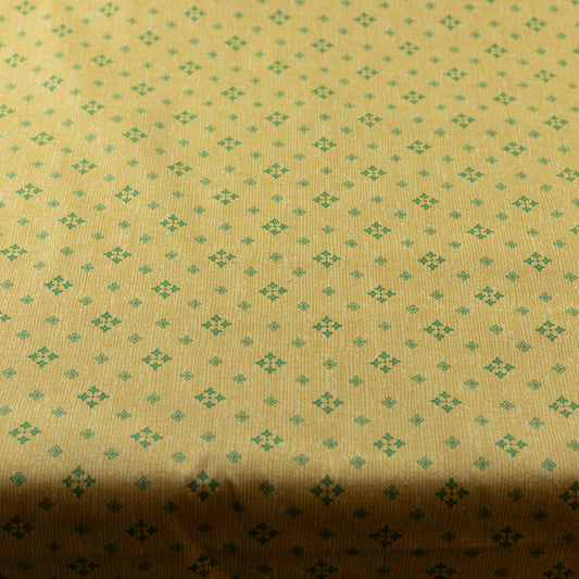 Material pentru fata de masa Galben cu stelute