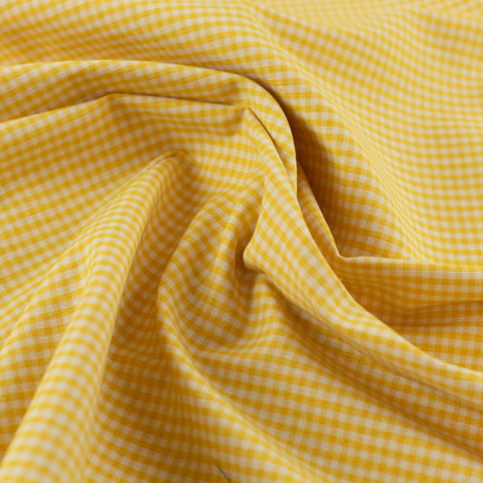 Material pentru fata de masa cu patratele galbene