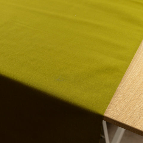 Material pentru fata de masa olive