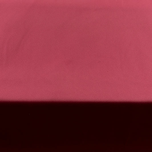 Material pentru fata de masa rosu