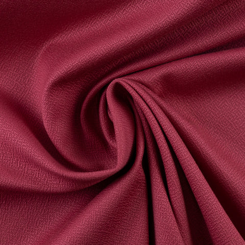 Material pentru fata de masa rosu