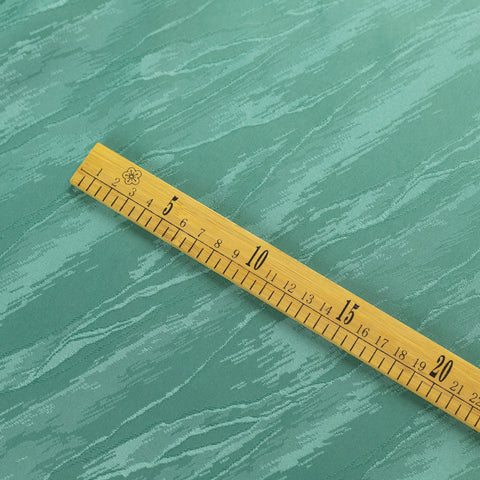 Material pentru fata de masa verde