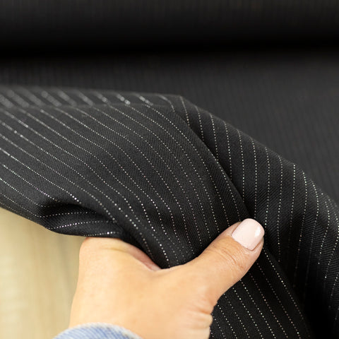 Pachet 12 metri stofita neagra elastica cu dungi argintii