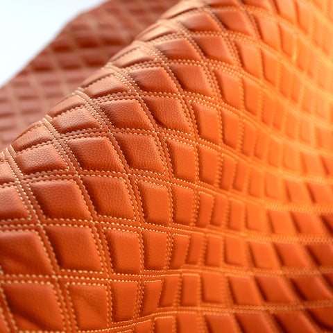 Piele ecologica maro deschis cu romburi pentru tapiterie auto