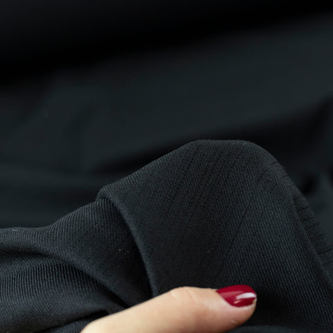 Stofita Neagra costume