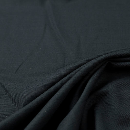 Stofita Neagra costume
