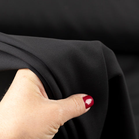 Stofita neagra cu lana