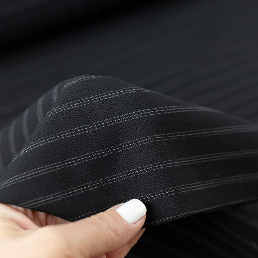 Stofita neagra cu lana