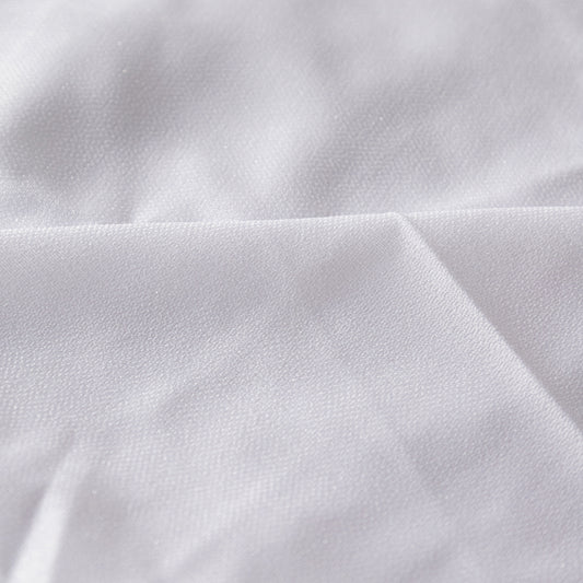 Termocolant alb cu Insertie pe Pânza Latime 150 cm, 100gr/mp