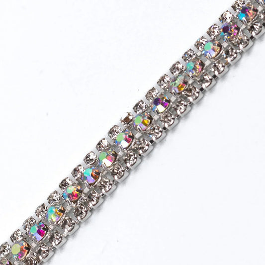 Banda argintie cu cristale cu reflexii multicolore 1 cm