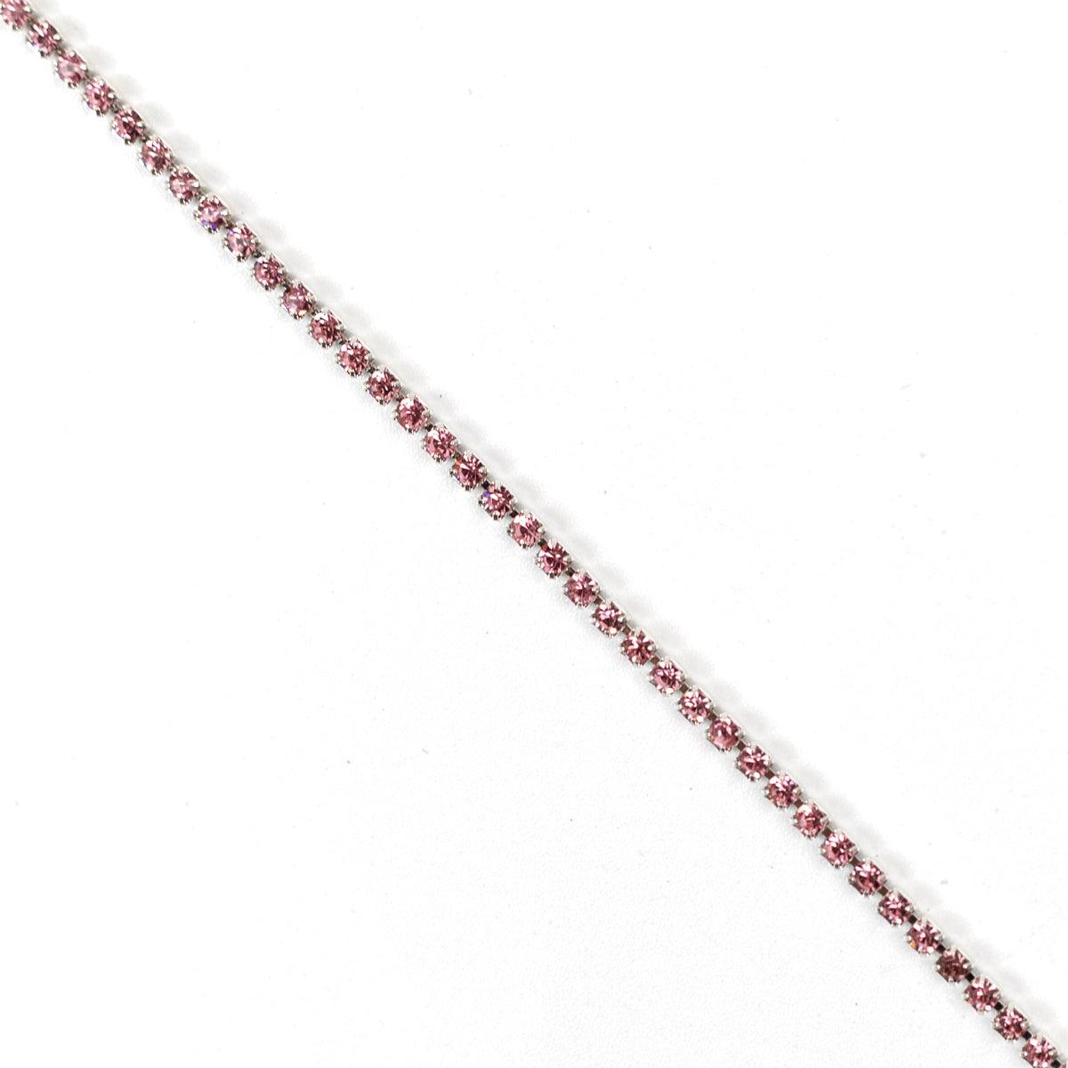 Banda argintie cu cristale roz 2 mm