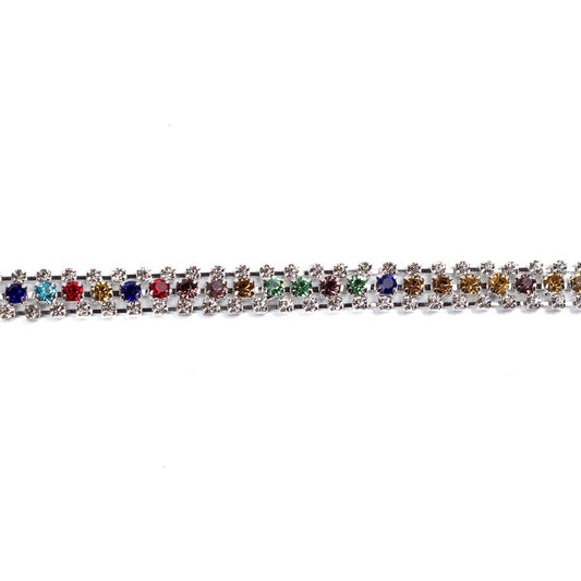 Banda argintie cu cristale transparente si multicolore 8 mm