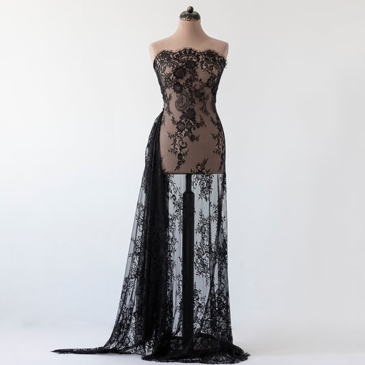 Dantela Chantilly Negru