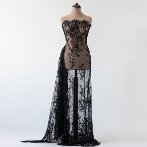 Dantela Chantilly Negru