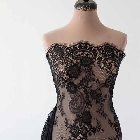 Dantela Chantilly Negru