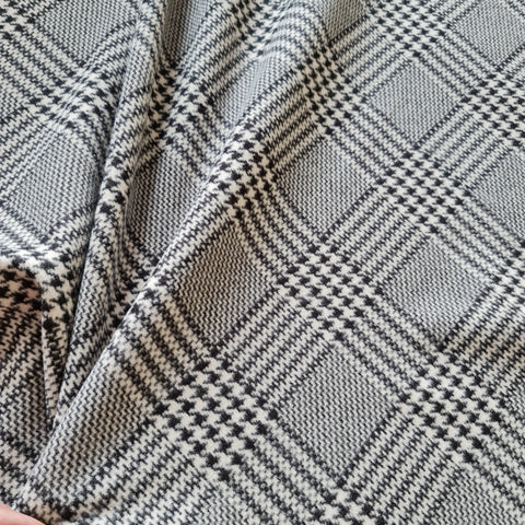 Stofa Palton Usor Elastica Carouri