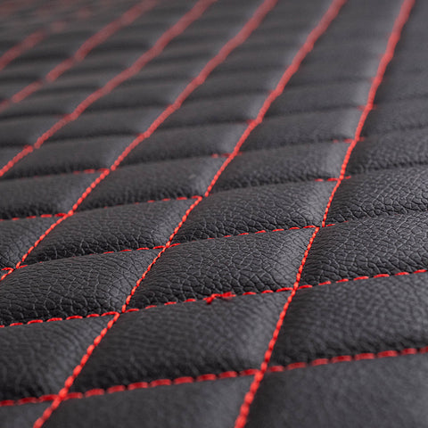 Piele ecologica neagra cu romburi si cusatura rosie pentru tapiterie auto