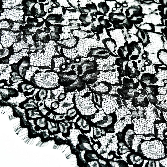 Dantela Chantilly - Model floral - Negru