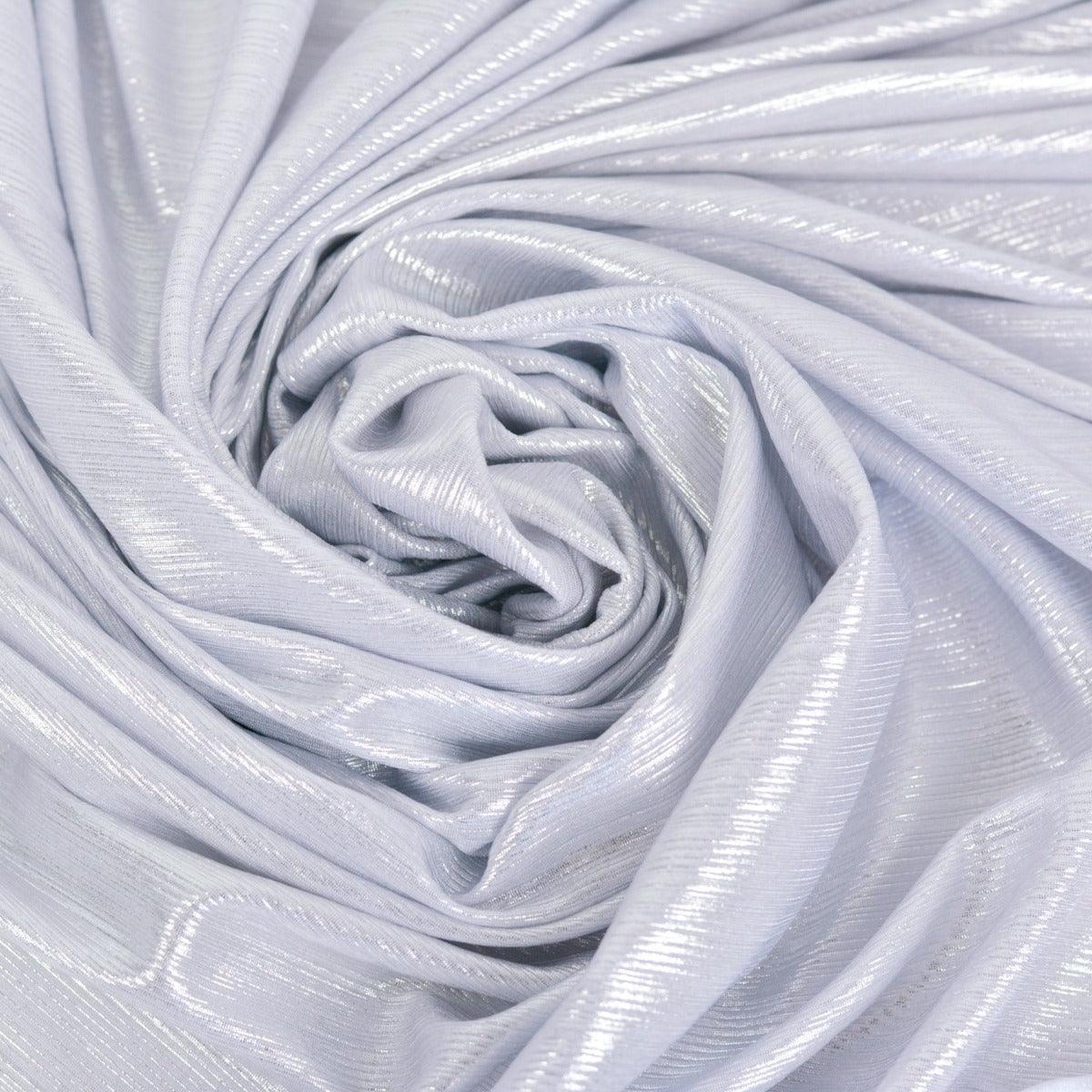 Lurex - Alb cu dungi argintii folosit la fabricarea rochiilor