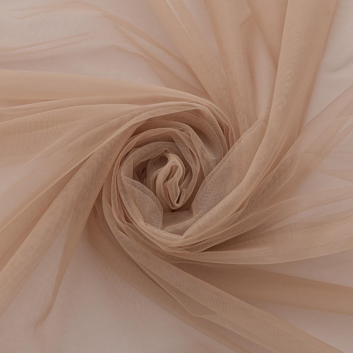 Tulle - Nude folosit pentru a fabrica rochii ocazie